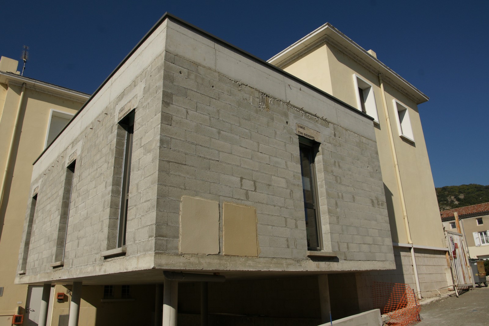 EXTENSION MAIRIE POUZIN 2 